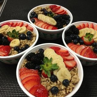 Acai Bowl(Family Roots Cafe)