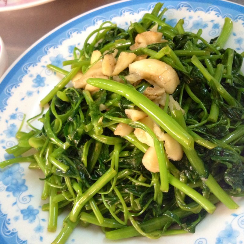 Sauteed Garlic Spinach (ANH MAP)