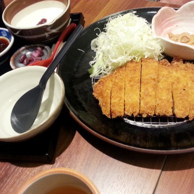ロースかつ　梅とろろ中サイズ付(ご飯ととろろ とろ麦)