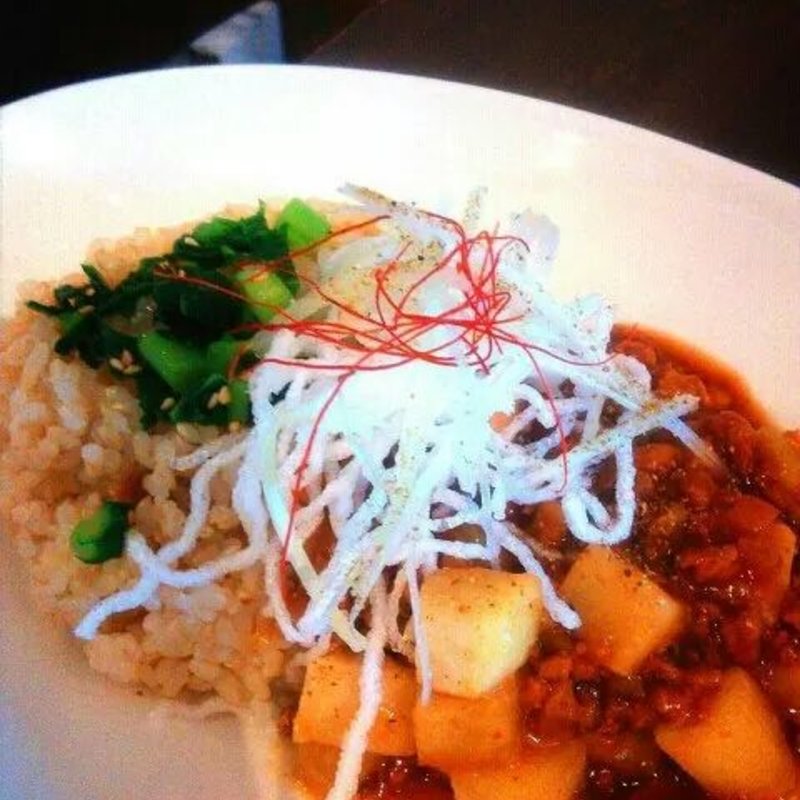 麻婆丼( ララカフェ)