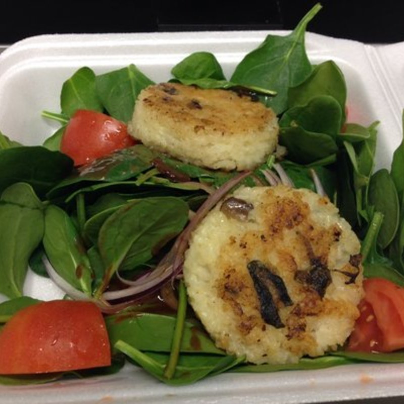 Wild mushroom spinach risotto cake salad(Cafe Blue)