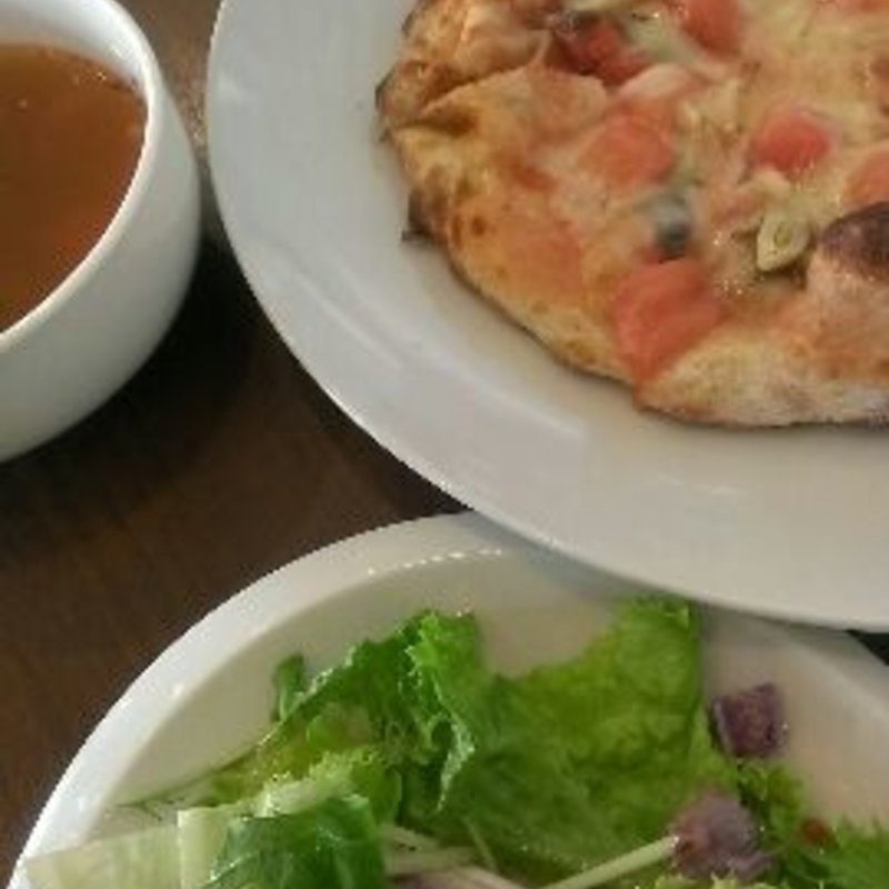 アンチョビとトマトのランチセット(ACT WITH-BICYCLE and PIZZA-)