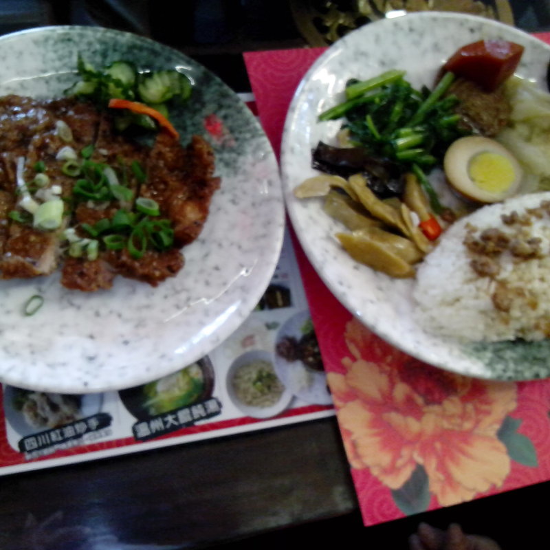 懷舊滷排骨飯(武林)