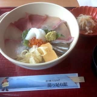 海鮮丼(道の駅たるみず )