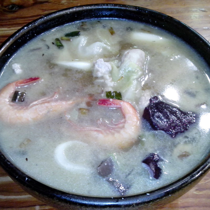 什錦湯麵(麗珠什錦麵)