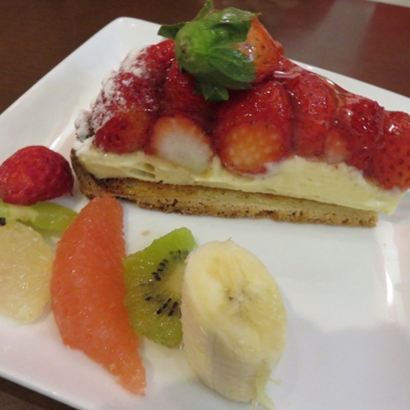 いちごタルト(おまち堂＆ＦＲＵＴＡＳ （フルータス）)
