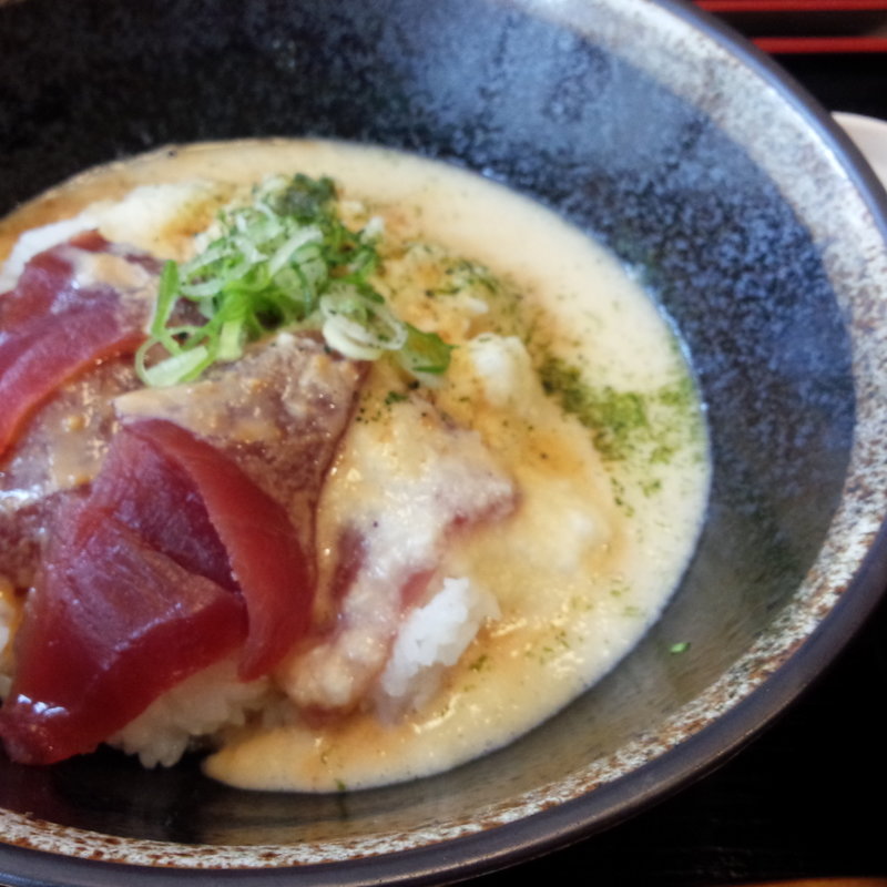 鮪とろろ丼　(本日の丼)(日本酒・和食処 神田 木花)