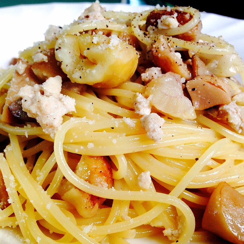 本日のパスタ(鶏ひき肉、ボルチーニ、栗)(TRATTORIA IL PALLONCINO  （トラットリア イル・パッロンチーノ）)