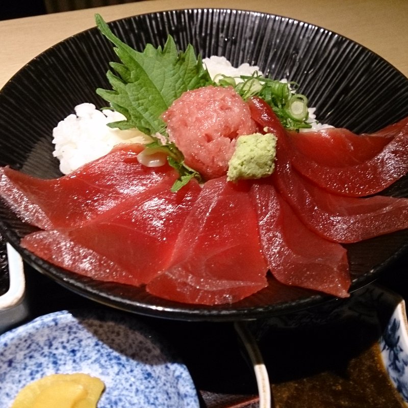 マグロ丼(三浦三崎港)