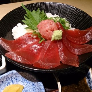 マグロ丼(三浦三崎港)