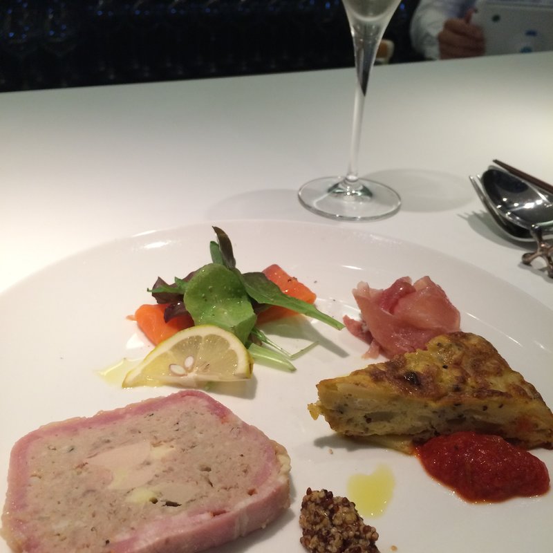 オードブル盛り合わせ(Barre de vin K)