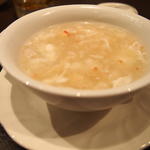海鮮とフカヒレのスープ