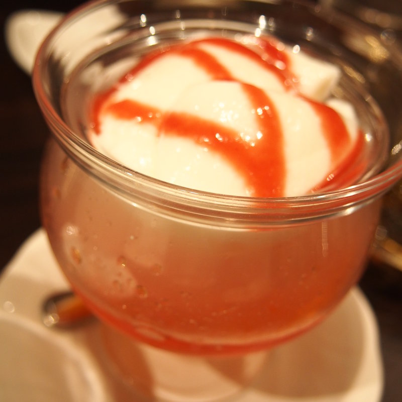 特製杏仁豆腐(中国料理　香府)