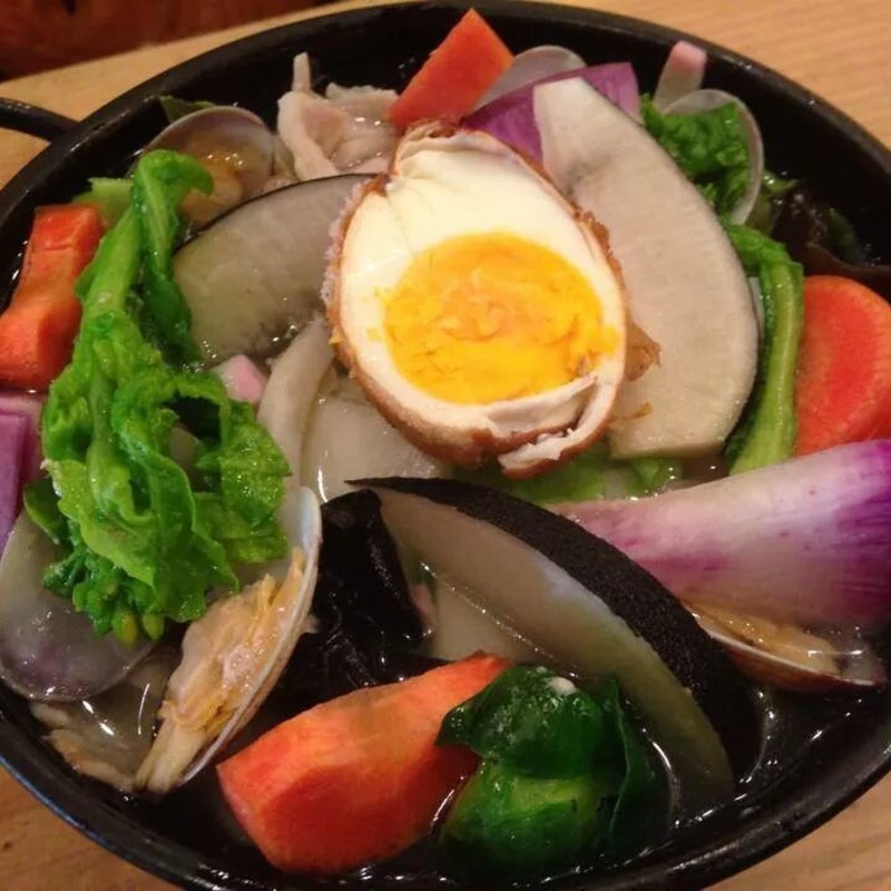 野菜たっぷり鍋(鎌倉ごはん海月)