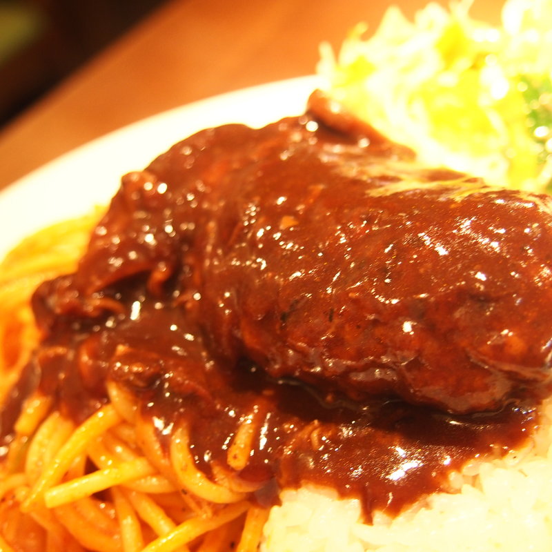 ハンバーグのトルコライス(66DINING 六本木六丁目食堂)