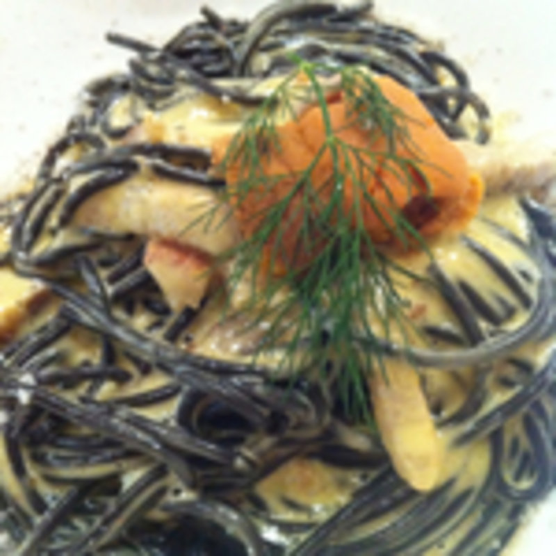 うにとイカスミのカルボナーラ(k620 （ケーロクニーマル）)