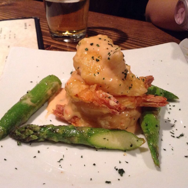 カニクリームコロッケ(ハチ)