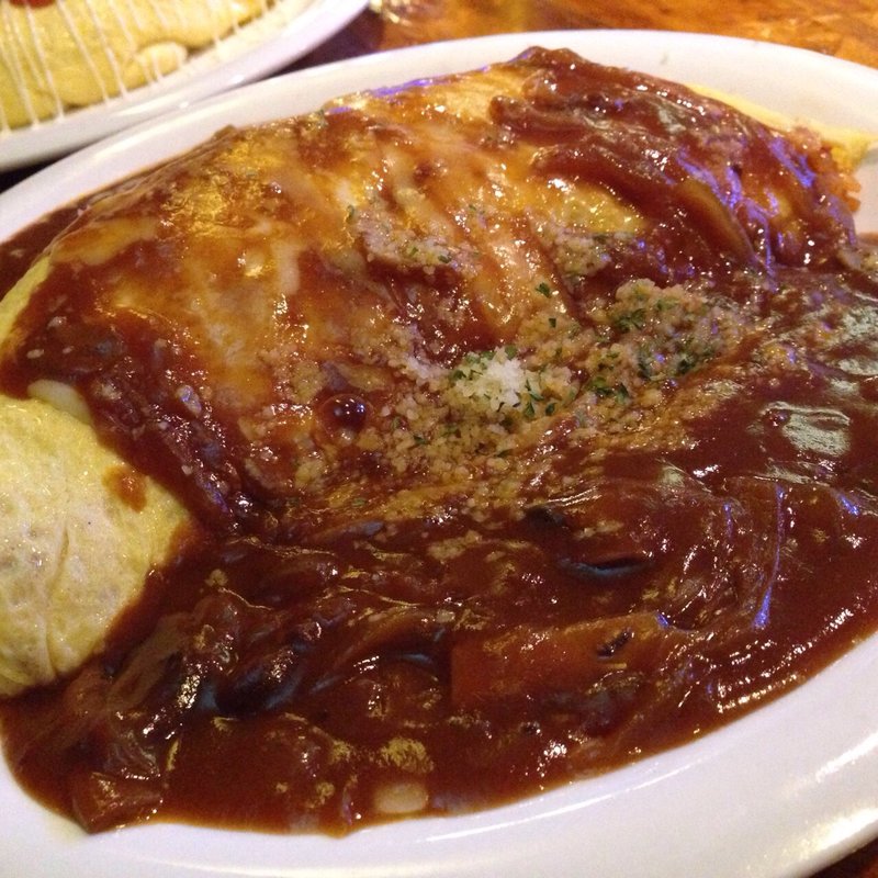 チーズデミグラスオムライス(ウッドビレッジ)