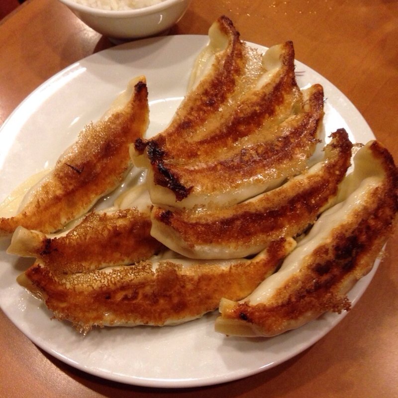 焼ギョーザ(8ヶ入）