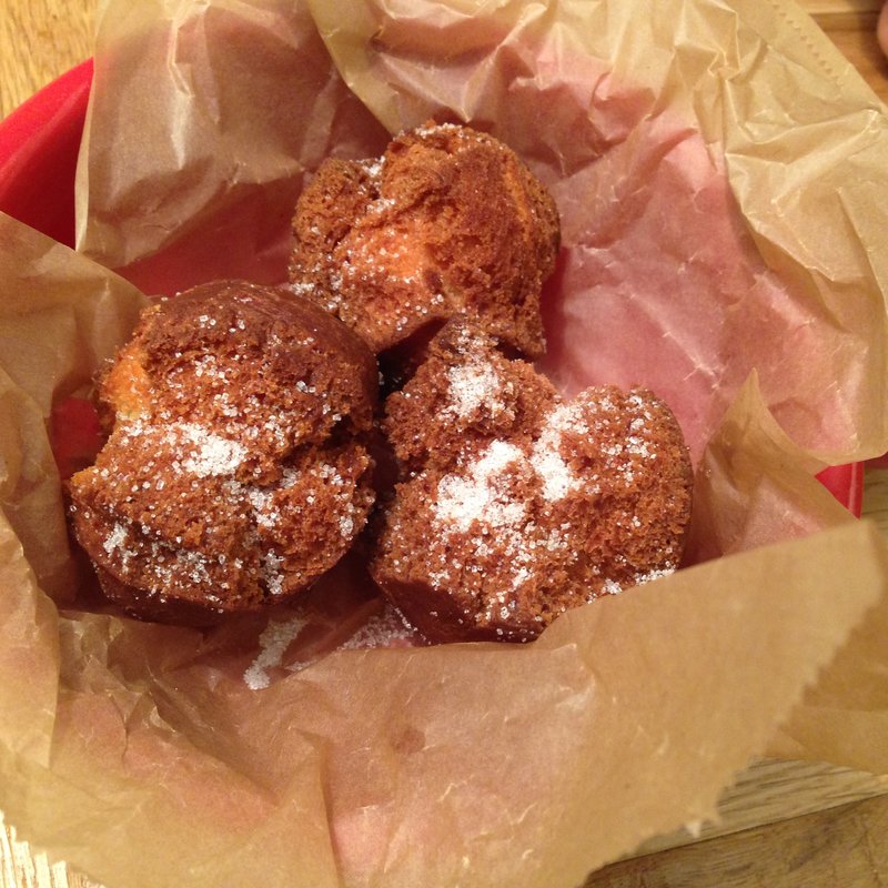 ドーナッツ(Neighbors Brunch with パンとエスプレッソと)