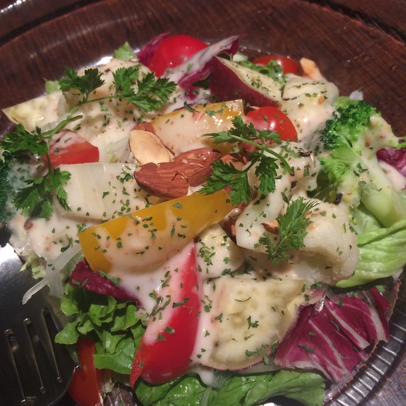 旬野菜の彩りサラダ(天神 御膳屋 （おぜんや）)