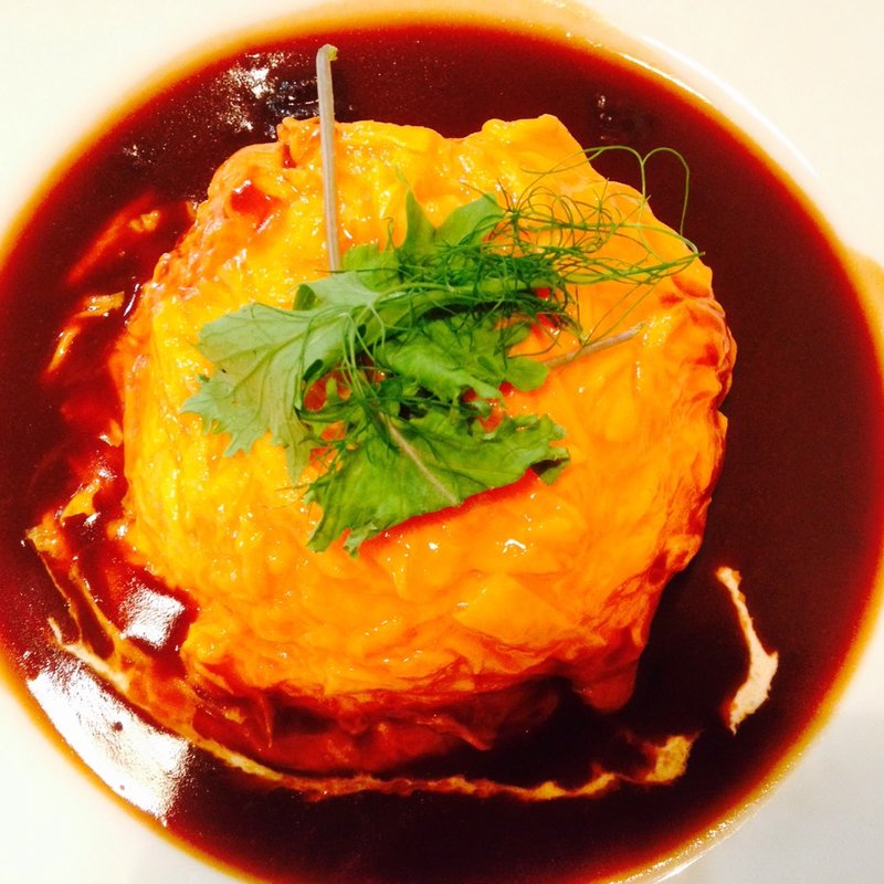 濃い卵「蘭王」のオムライス(野菜直売 Green Cafe)