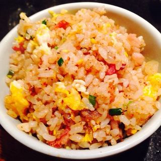 Garlic fried rice(Restaurant Suntory)