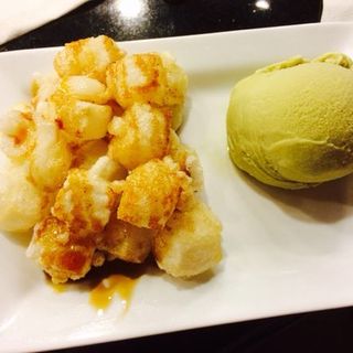 Fried mochi with green tea ice cream(Nagomi Japanese Teppan )