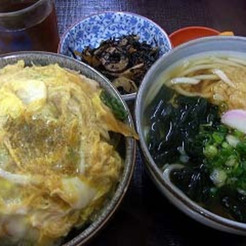 親子丼定食(きたはた )