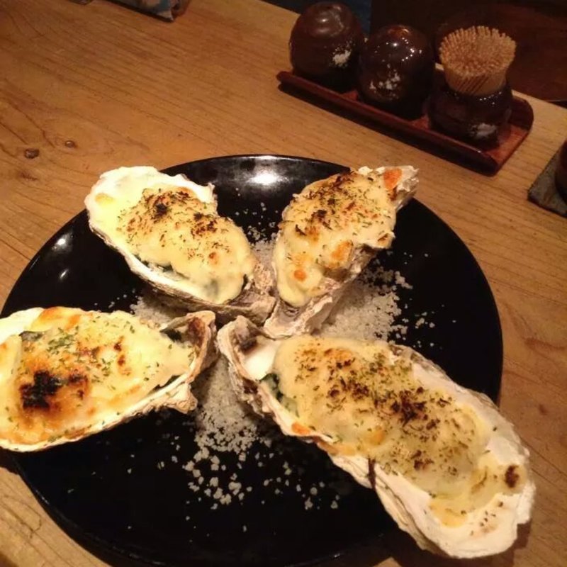 カキとほうれん草のグラタン(鎌倉ごはん海月)