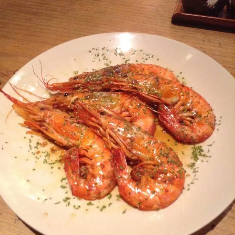 あかえびのガーリック炒め(鎌倉ごはん海月)