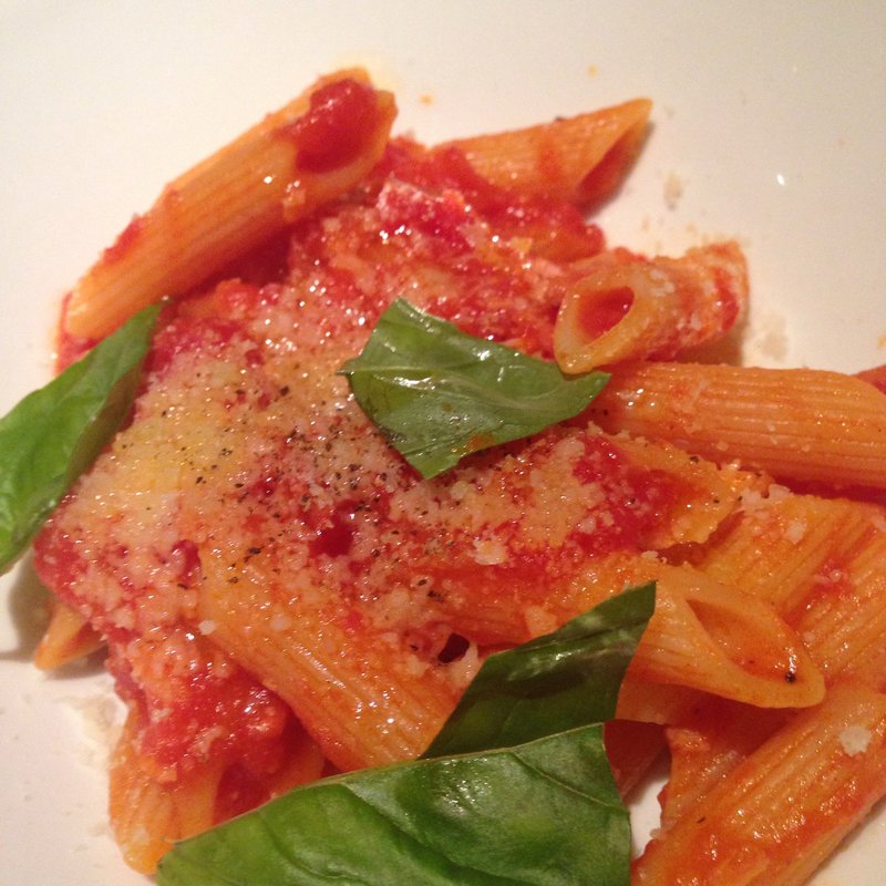 トマトのペンネ(梟 （FUKUROU）)