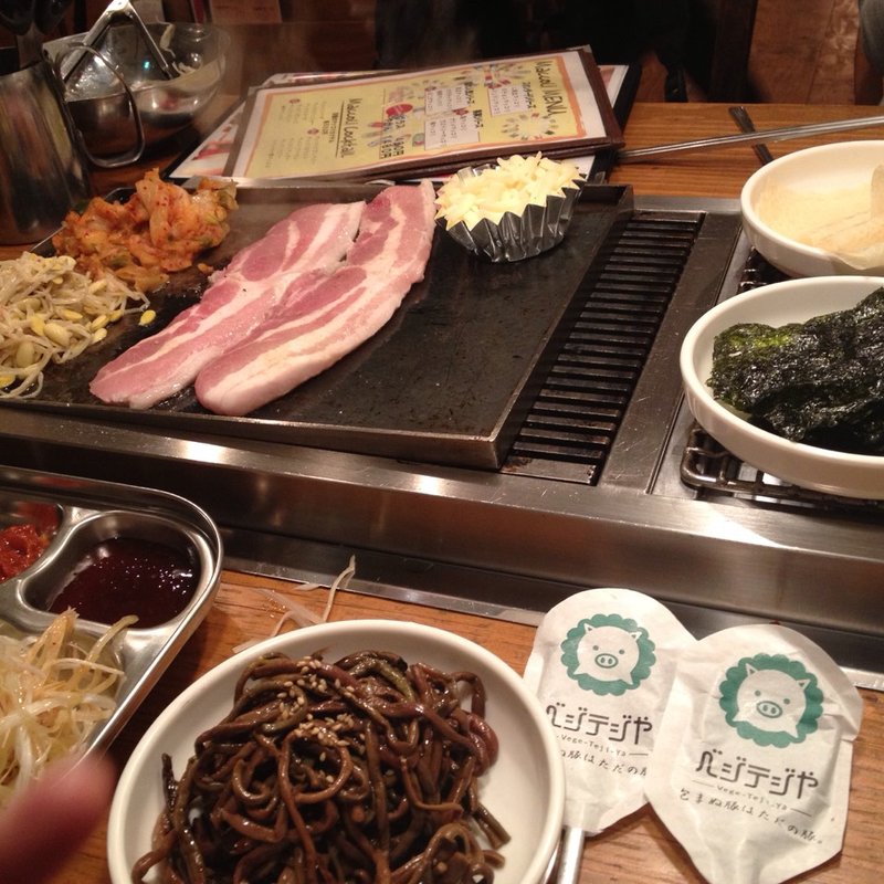 サムギョプサル(サムギョプサル専門店 ベジテジや 東心斎橋店)