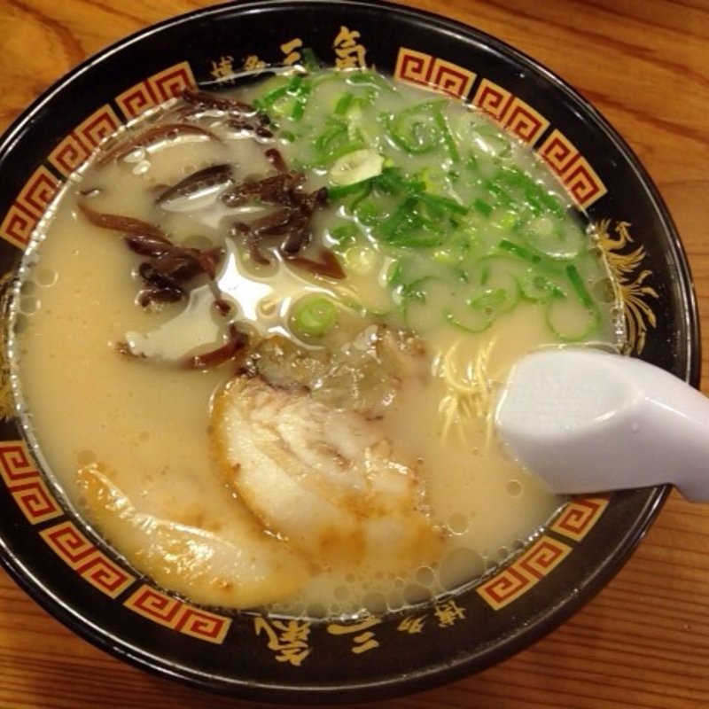 やる氣ラーメン(博多三氣 姪浜大通り福重店)