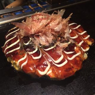 豚肉お好み焼き(京ちゃばな なんば道頓堀店)