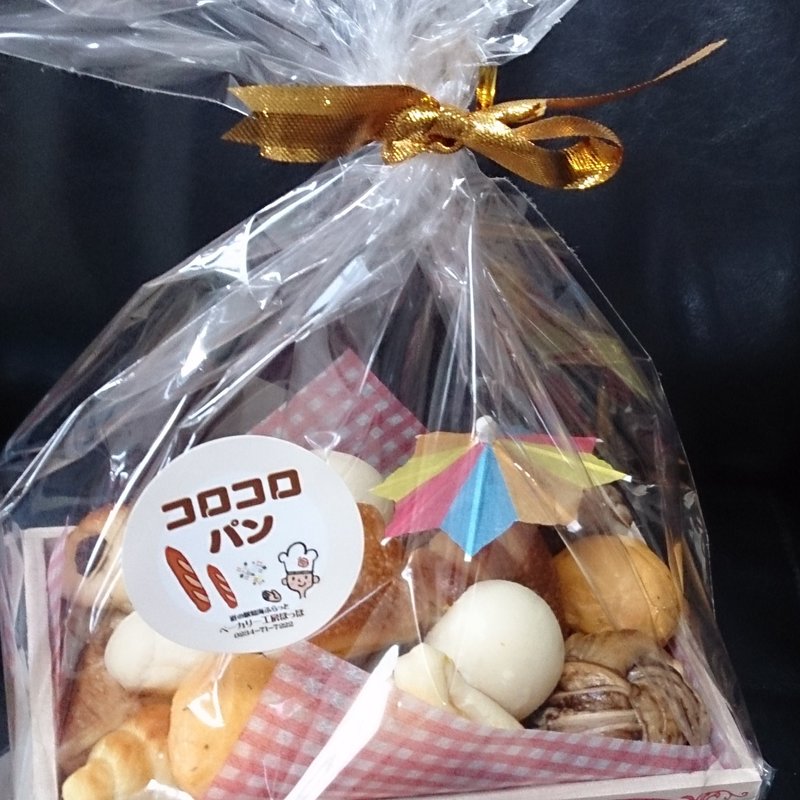 コロコロパン（木箱入り）(道の駅 鳥海ふらっと )