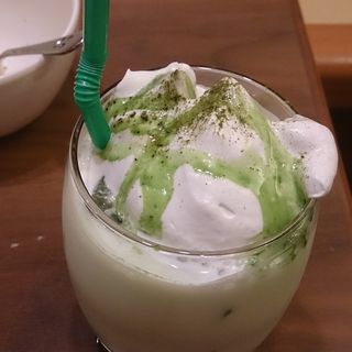 抹茶ラテ(CAFE&BAR DRAGON CAFE)