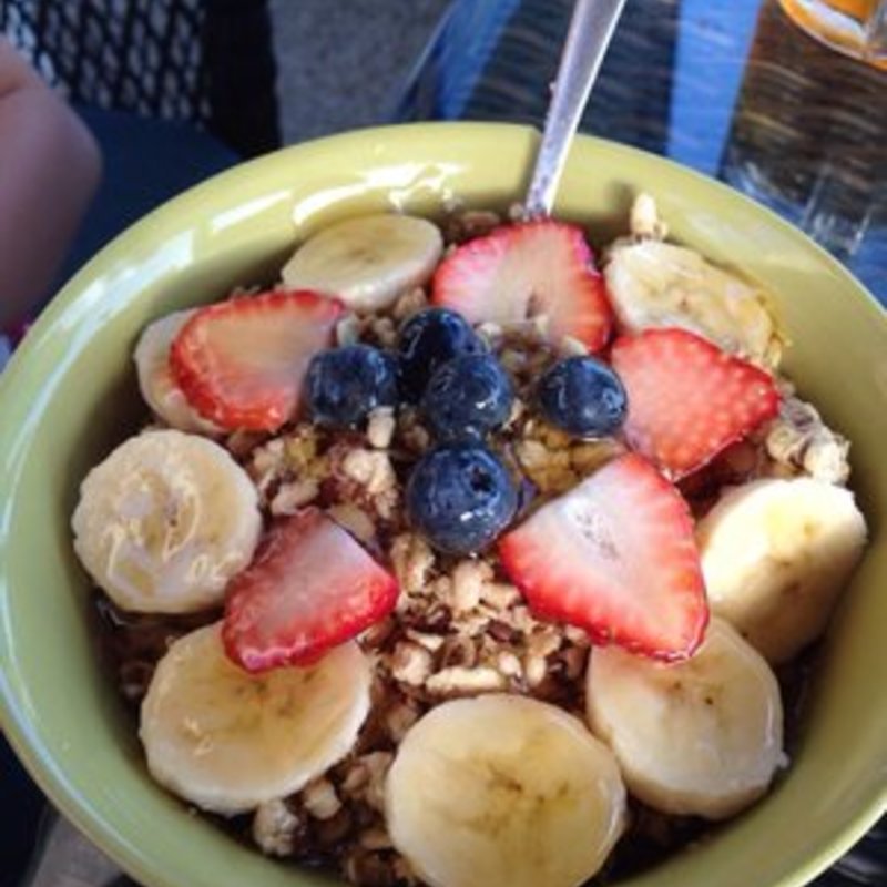 Acai Bowl(Island Brew Coffeehouse)