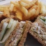 seafood clubhouse( New Eagle Cafe)