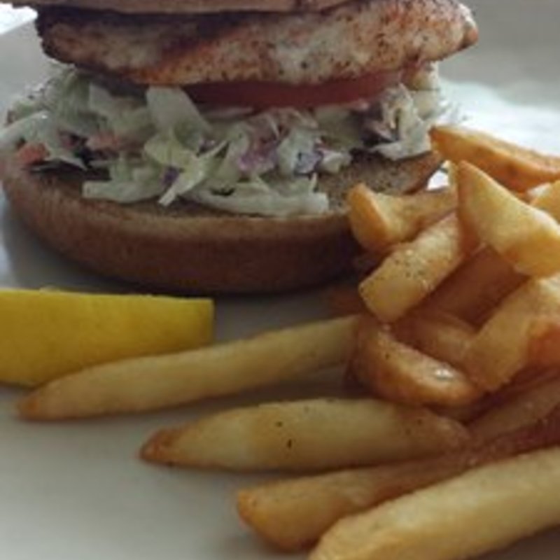 Blackened fish sandwich(Green Tree Cafe)