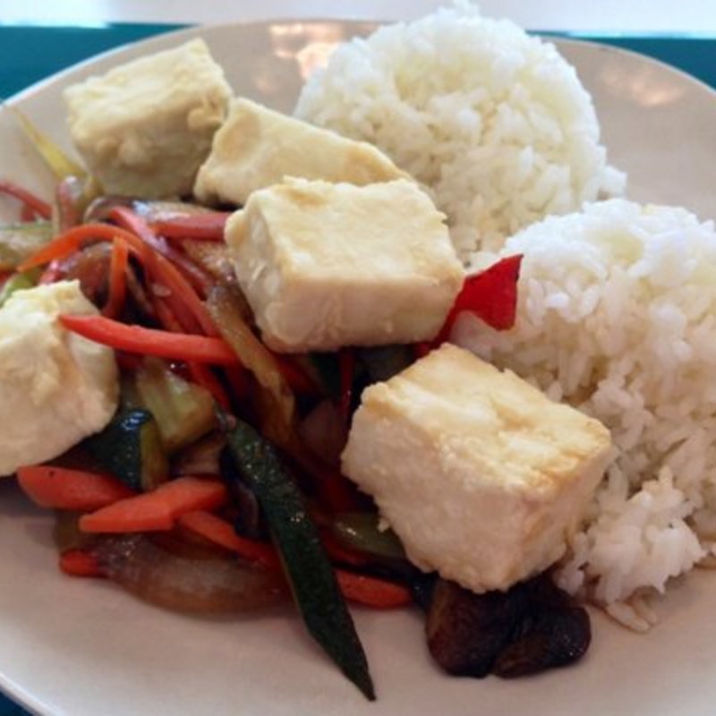 Teriyaki Tofu Stir-fry(Green Tree Cafe)