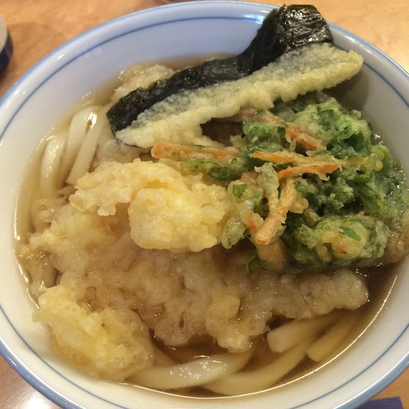ふぐ天ぷらうどん(づぼらや新世界本店)