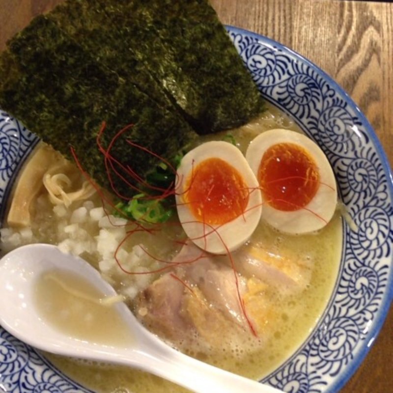 濃厚鶏白湯そば(武一とり食堂 )