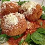 Fried bacon Mac and cheese balls