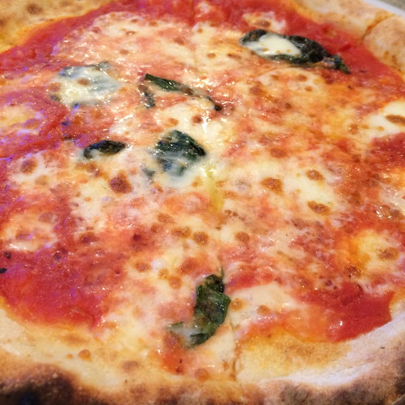 マルゲリータ(ピッツェリアディーノ)