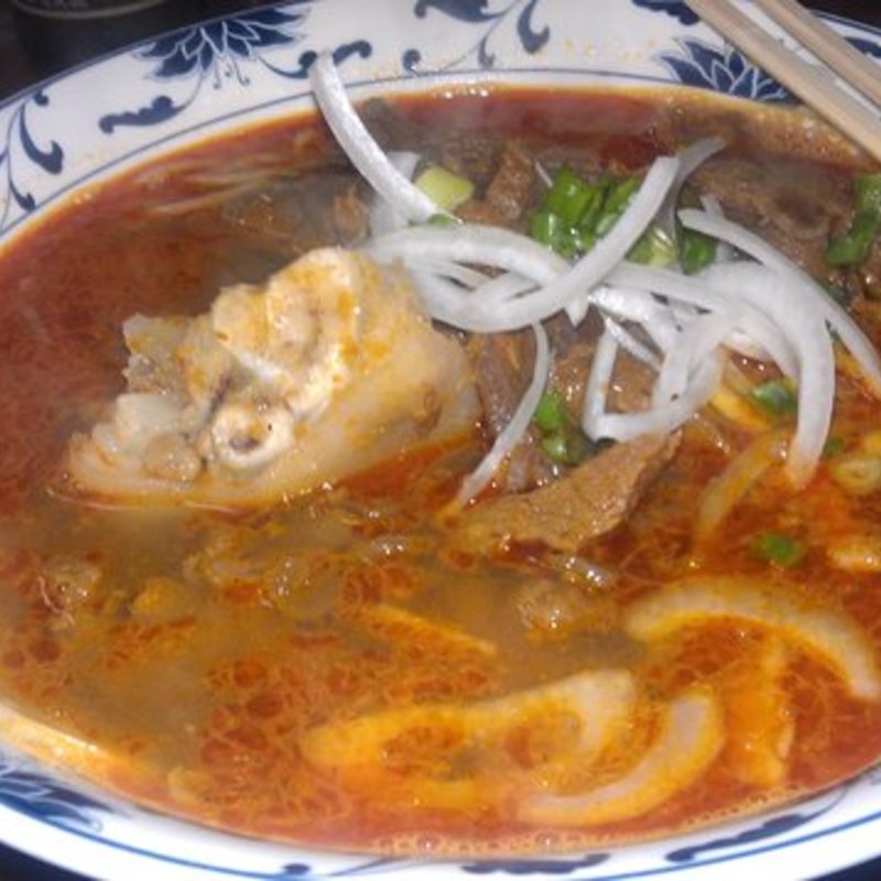 Bun bo hue(Aloha Pho)