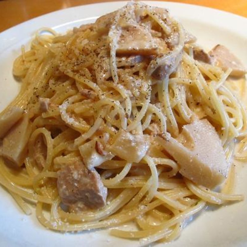 ツナとタケノコのクリームパスタ(Trattoria da giacomo)