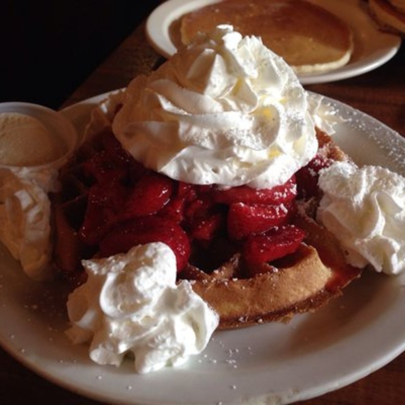  belgian waffle(Kaneohe Pancake House)