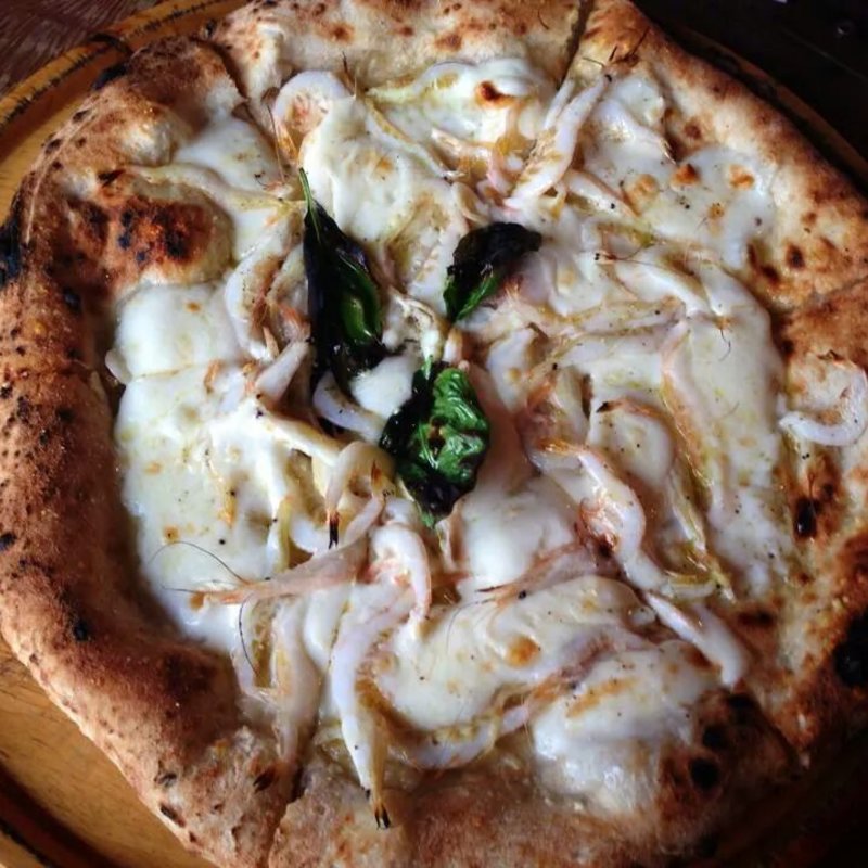 白えびのピッツァ(茶屋雨巻)