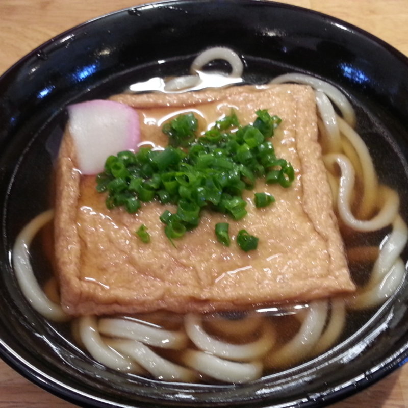 きつねうどん(情熱うどん わらく )